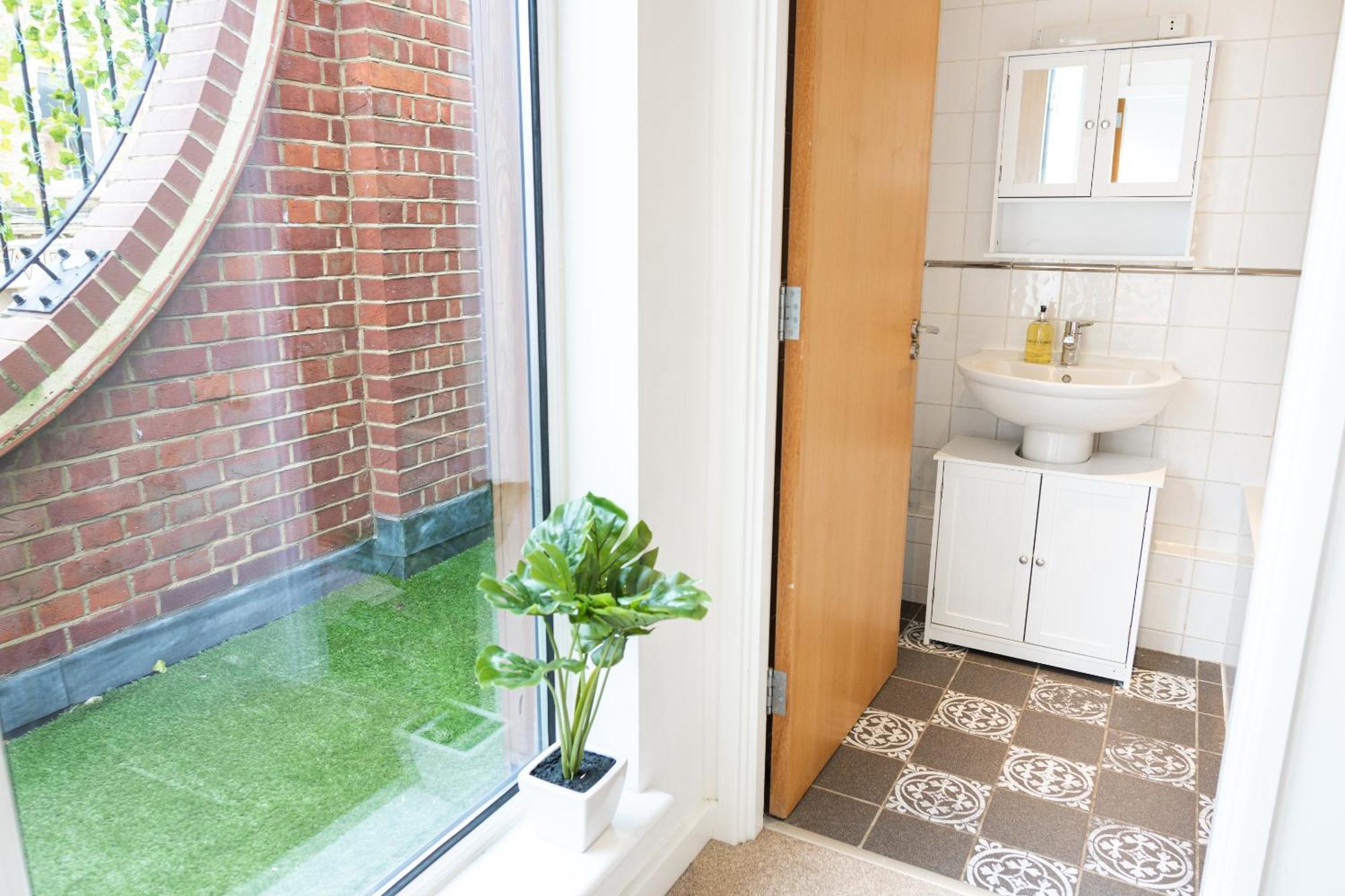 Bartlett House With Terrace Near Greenwich Holiday home *
